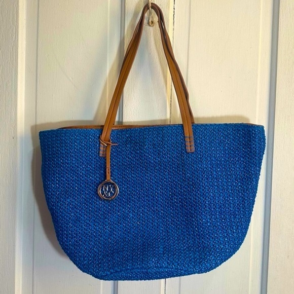 NY & Co Women’s Spring Blue Faux Leather Woven Tote Bag - Picture 1 of 7